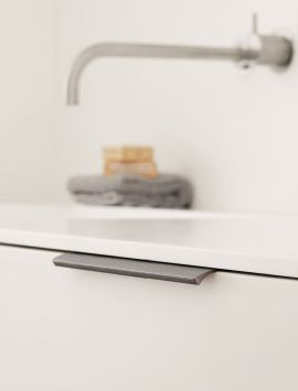 Edge Straight - Valemont Atelier